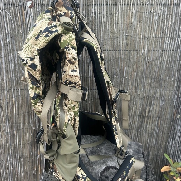 New Mystery Ranch Metcalf 50 Backpack W/ Frame Optifade Subalpine Camo Mens L/XL - Picture 9 of 16